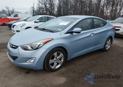 2012 Hyundai Elantra Gls (Ulsan Plant) from USA, damaged, VIN KMHDH4AE7CU338581